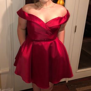 dark red/maroon homecoming dress